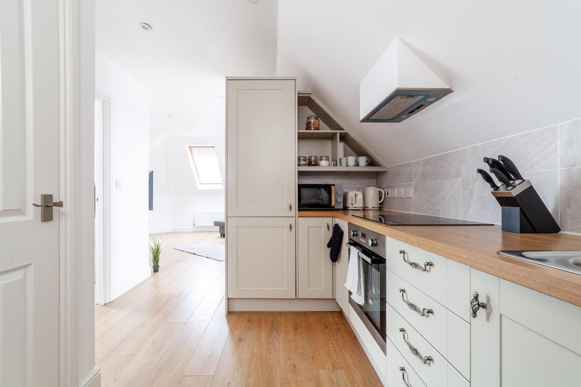 Great 1 Bedroom In Hounslow With Free Parking Abbey Wood Bagian luar foto