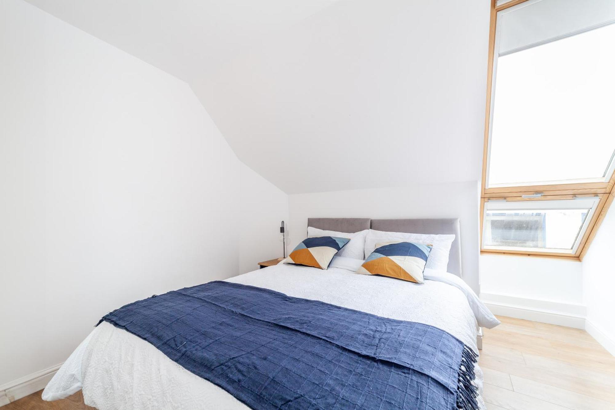 Great 1 Bedroom In Hounslow With Free Parking Abbey Wood Bagian luar foto