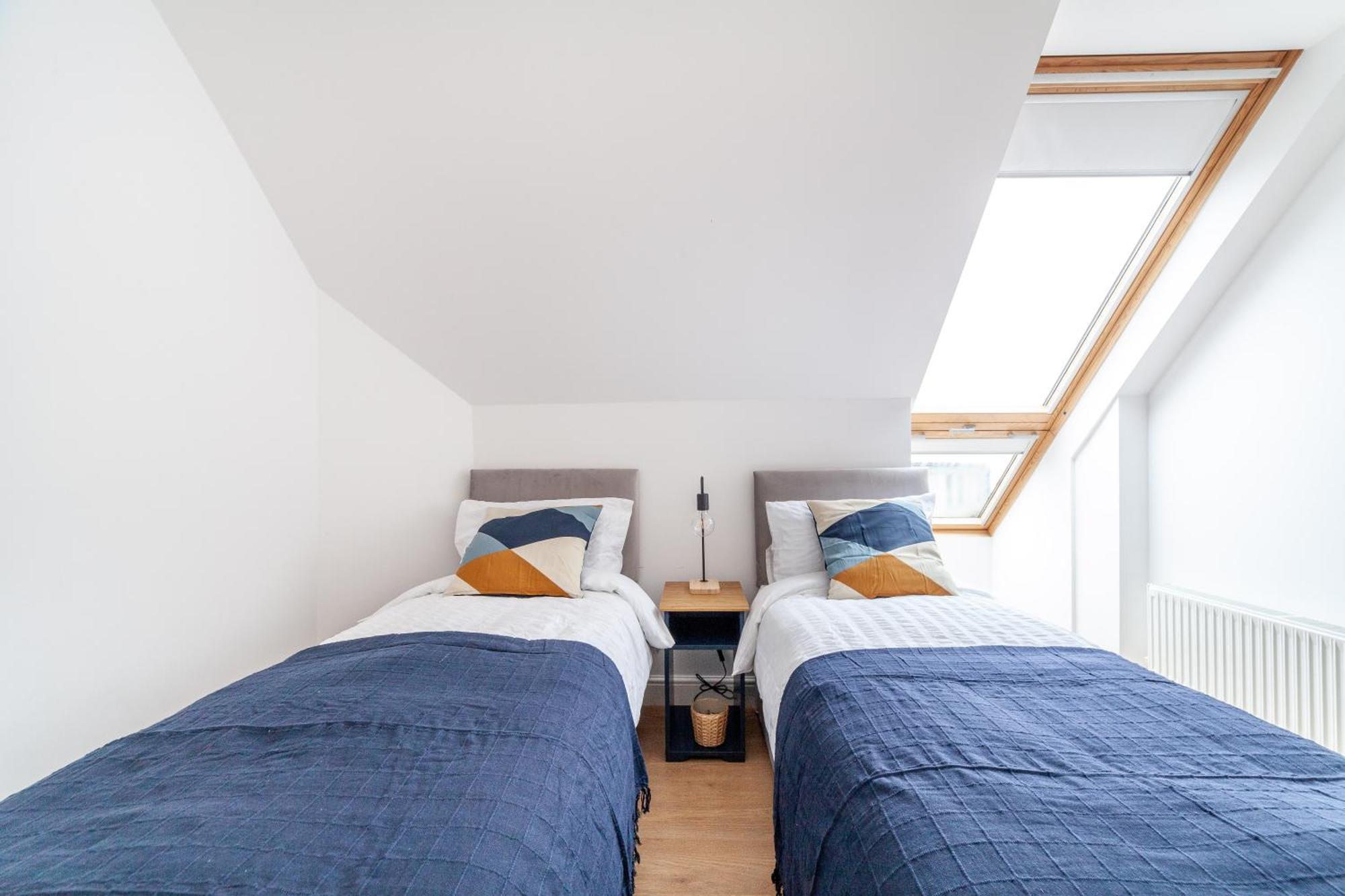 Great 1 Bedroom In Hounslow With Free Parking Abbey Wood Bagian luar foto